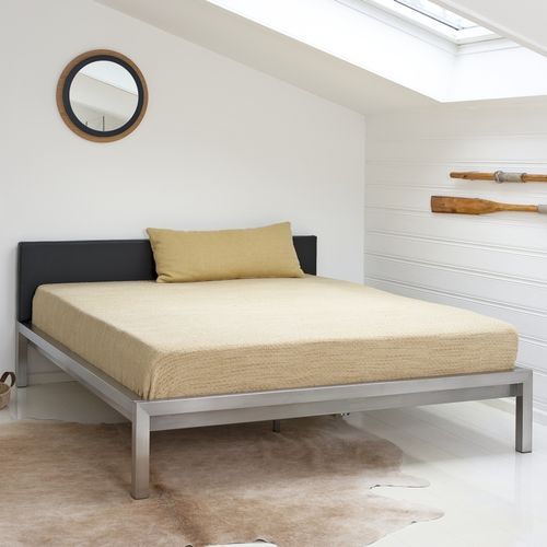ダブルベッド - PURE - Hans Hansen Furniture - 現代風 / 布張りヘッドボード付き / ブラッシュステンレススチール
