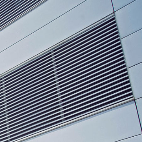 金属製換気グリル - C/S LOUVERS - Centria Architectural Systems - リニア / 屋外用 / 外壁用