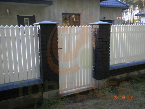 柵型フェンス - TRADITIONAL SIMPLE - Top Fence - 庭用 / PVC