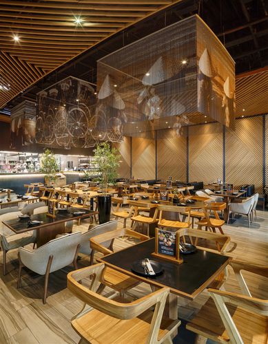 金属製テキスタイル膜材 - CONCENTRIC SQUARE - KriskaDECOR - 仮天井用