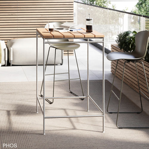 ミニマリストデザインバーテーブル - Outdoor Stehtische - PHOS Design GmbH - チーク材 / ステンレス製 / ラッカー仕上げのステンレススチール製脚