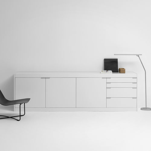 現代風サイドボード - L-SERIE - pastoe - ラッカー塗装MDF
