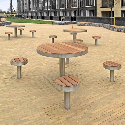 現代風テーブル - TREE - Factory Street Furniture - ステンレス製 / ステンレススチール脚 / 円形