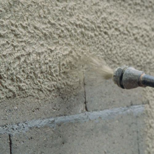 モルタル用結合材 - TRADIFARGE® PLUS - Lafarge concrete - 油圧式 / 外壁用 / 壁用