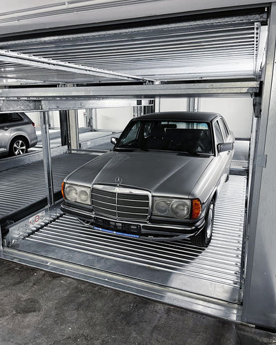 プラットフォーム付駐車システム - TRENDVARIO 6300+ - KLAUS Multiparking GmbH - エレベーター付き