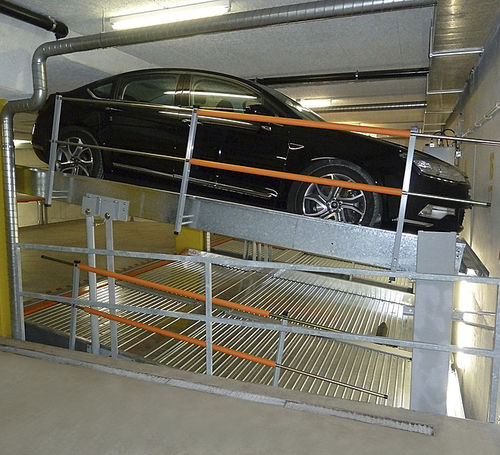 プラットフォーム付駐車システム - MULTIBASE 2042 - KLAUS Multiparking GmbH - エレベーター付き