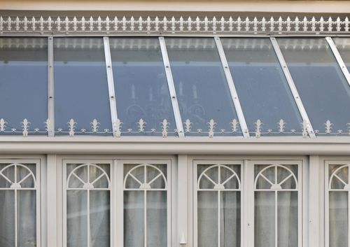 全面ガラス張りベランダ Attic Cagis Srl