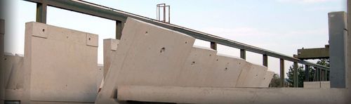 鉄筋コンクリート製二重壁 - THERMOWALL - Cornish Concrete Products  - 断熱材入り