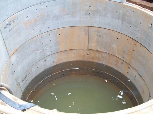 コンクリート製排水マンホール - COMBINED PUMP & VALVE CHAMBER - CPM Group Ltd 