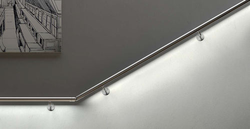 金属製手すり - RAILING SYSTEM - AALCO METALS LIMITED - LED照明