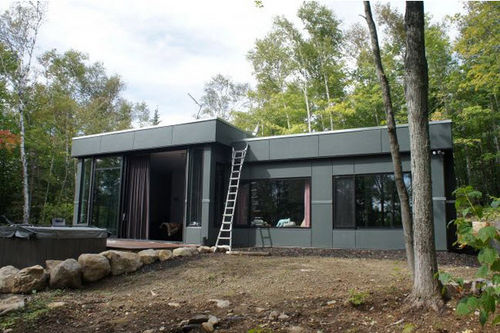 エコ家 - LAURENTIDES - Faberca - モジュラー / 現代風 / 2階建て
