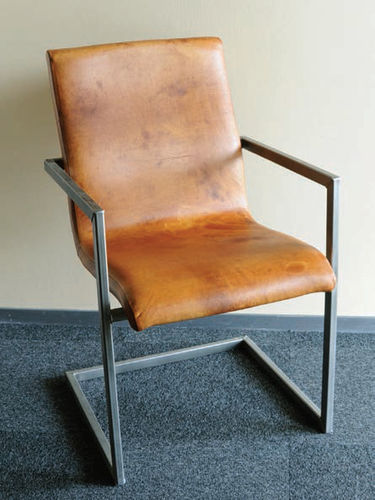 現代風チェア - TYSEN - HAZENKAMP FURNITURES BV - 革製 / 金属脚 / カンチレバー