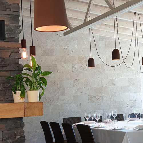 屋内用壁面装飾材 - TRAVERTINO CERAMAT ANTIC - CERAMAT LEVANTE S.L (PIERRES DU MONDE)  - レストラン用 / 装飾