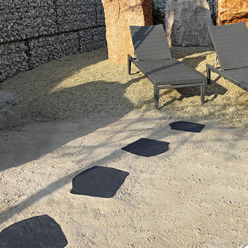 飛び石 - STONE GRES - PASSO GIAPPONESE ARDESIA - GRANULATI ZANDOBBIO SPA