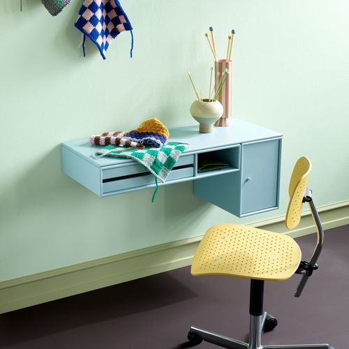 壁取り付け式デスク - BUREAU - Montana Furniture - 現代風 / ラッカー塗装MDF / ストレート