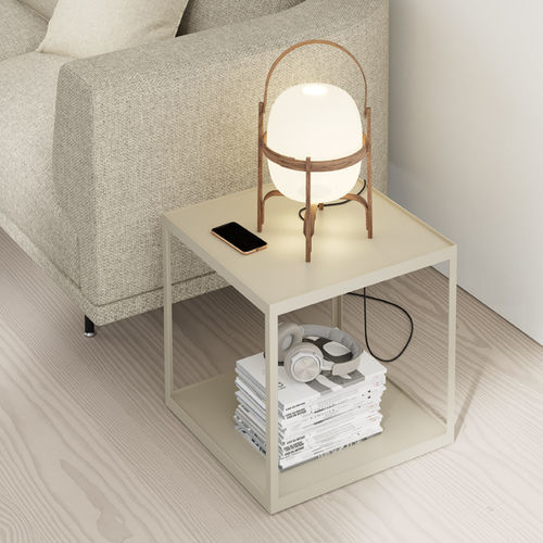 現代風サイドテーブル - KUB 4 - VIVE - MUEBLES VERGE S.L. - ラッカー塗装MDF / 漆塗り金属脚 / 正方形