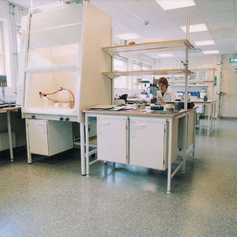 樹脂製床材 - Flowshield Quartz - Tremco CPG Iberia & Italy - Flooring - 屋内用 / 産業用 / レストラン用
