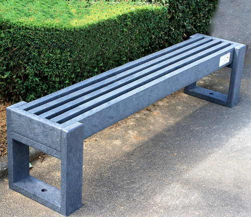 現代風ガーデンベンチ - UBICUITY® - PLAS ECO - 再生プラスチック製 / 背もたれなし / 肘掛けなし