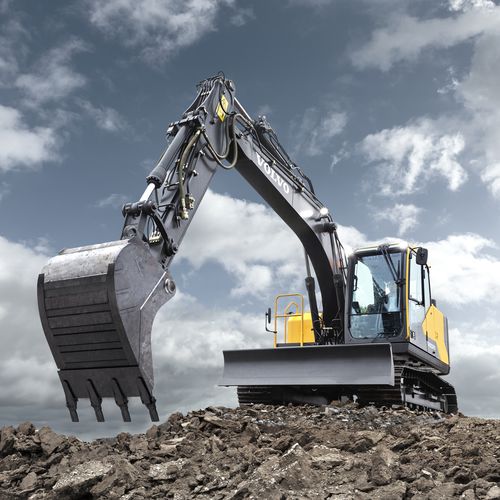 中型パワーショベル - EC140E - Volvo Construction Equipment Germany GmbH - クローラー式 / 工事現場用 / ディーゼル