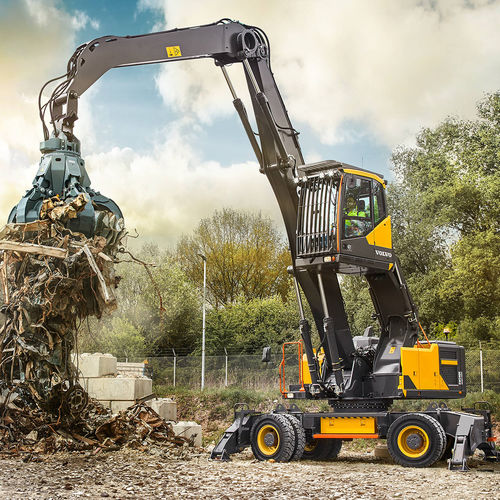 中型パワーショベル - EW240E MH - Volvo Construction Equipment Germany GmbH - ホイール式 / 回転 / 工事現場用