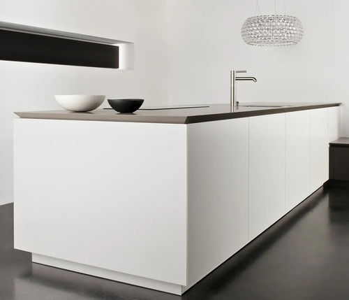 マットキッチン - E3.0 - eggersmann küchen GmbH & Co. KG - 現代風 / オーク材 / 珪岩