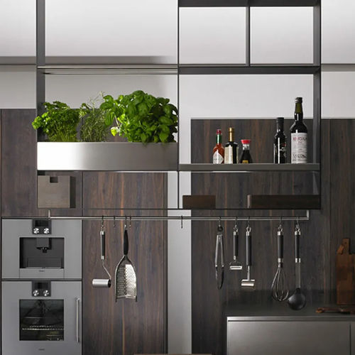 壁取り付け式棚システム - 15square - eggersmann küchen GmbH & Co. KG - 自立型 / 吊り下げ式 / 天井まである