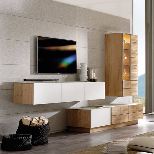 現代風テレビ用壁面ユニット - V-Montana - Voglauer Möbelwerk Gschwandtner & Zwilling GmbH & Co. KG - オーク材 / ウォールナット / ガラス製