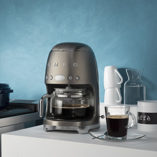 フィルターコーヒーメーカー - DCF02BLEU - SMEG - 手動 / 自動 / 赤