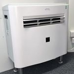 壁取り付け式エアコン