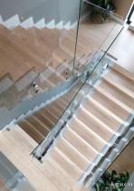 STAIRCASE-EN-18
