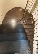 STAIRCASE-EN-24