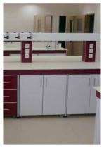 Laboratory Bench - 13