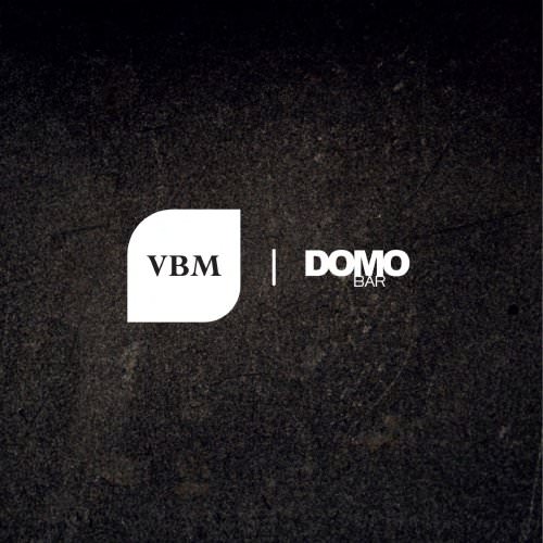 DOMOBAR