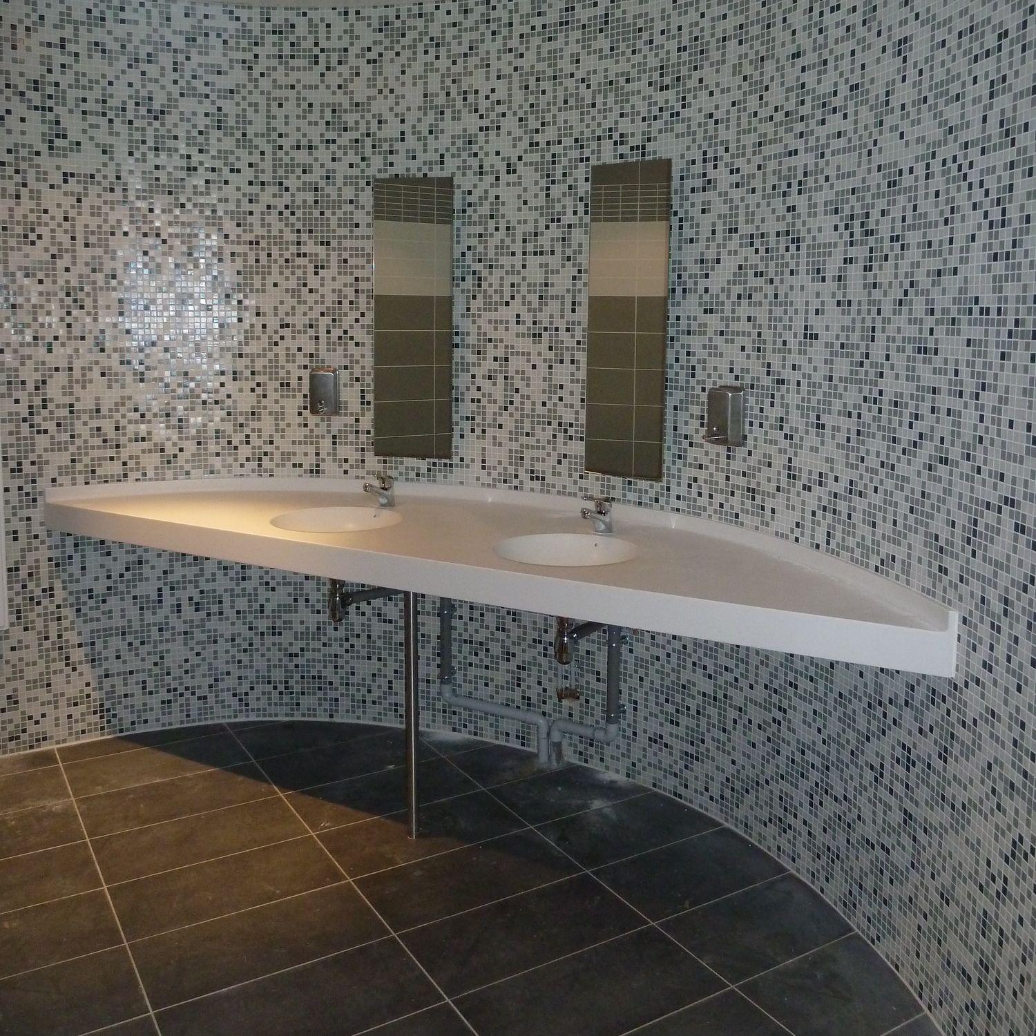 Cuba de embutir - IMAGE 14 - IMAGE - em Corian® / com tampo / com
