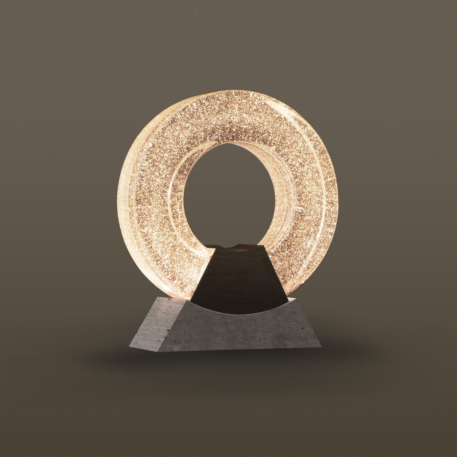 Luminária de mesa - OPERATABLE - MASSIFCENTRAL - em vidro / em concreto ...