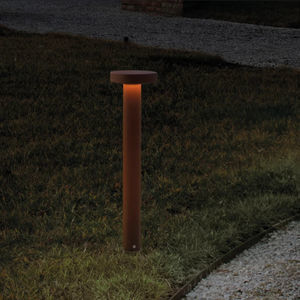 poste balizador de iluminação de jardim 1