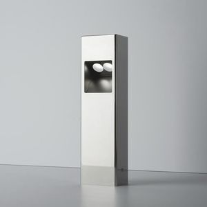 poste balizador de iluminação de jardim