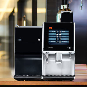 máquina de café com filtro