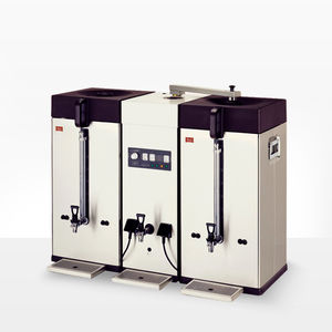 máquina de café com filtro