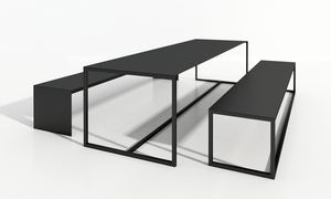 conjunto de mesa e bancos contemporâneo