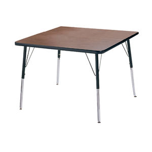 mesa para treinamento contemporânea