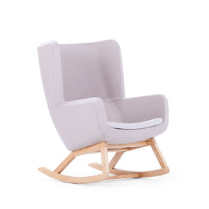 poltrona contemporânea / em tecido / em madeira / com encosto alto