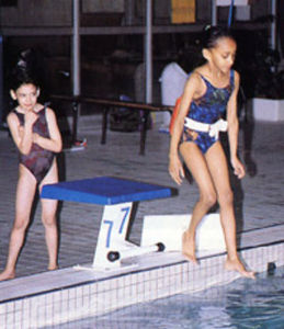 bloco de partida para piscina pública