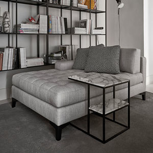 mesa lateral contemporânea