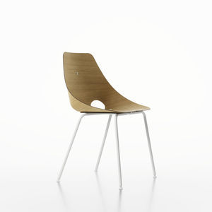 cadeira de design escandinavo