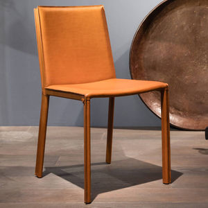 cadeira contemporânea