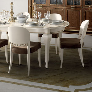 cadeira de sala de jantar clássica 1