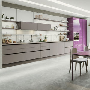 cozinha contemporânea / em laminado / lacada / com brilho