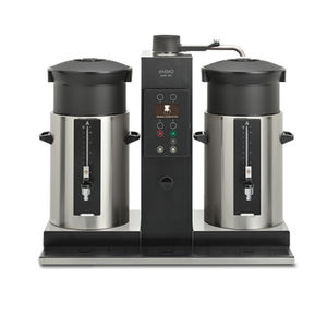 máquina de café com filtro