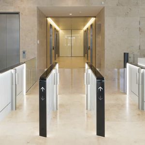 catraca de portas retráteis para controle de acesso automático 1